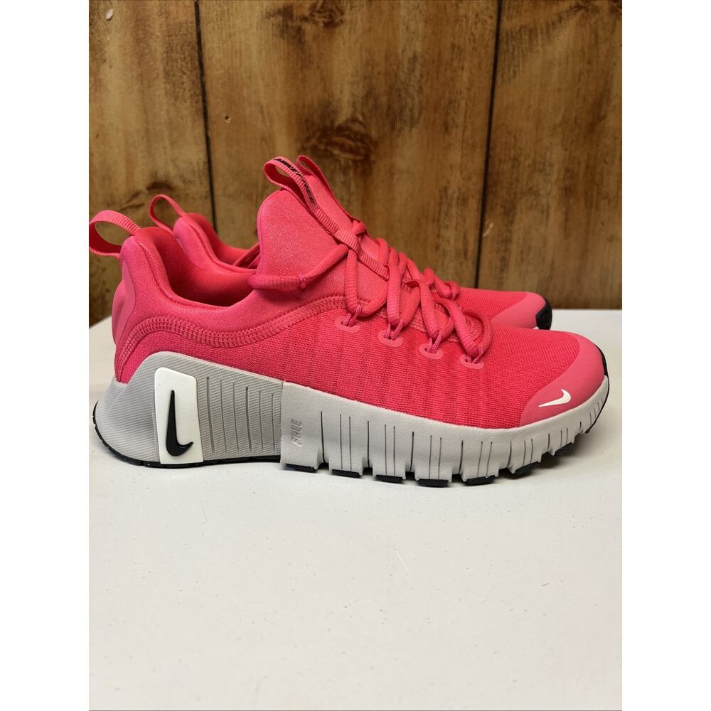 Nike Free Metcon 6 Women's Aster Pink Hot Punch Iron Ore Ivory FJ7126-602 Sz 7.5